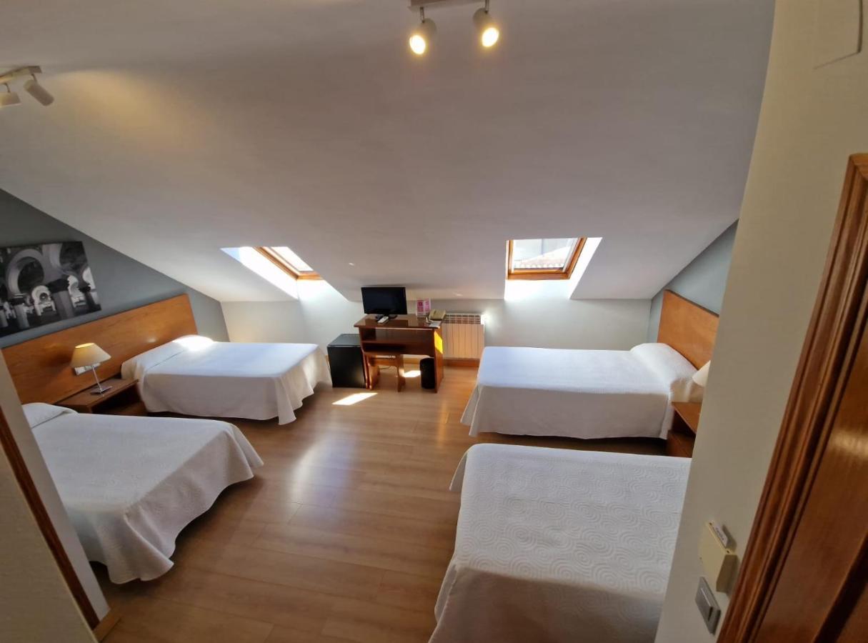 Hostal Santo Tome Toledo Luaran gambar