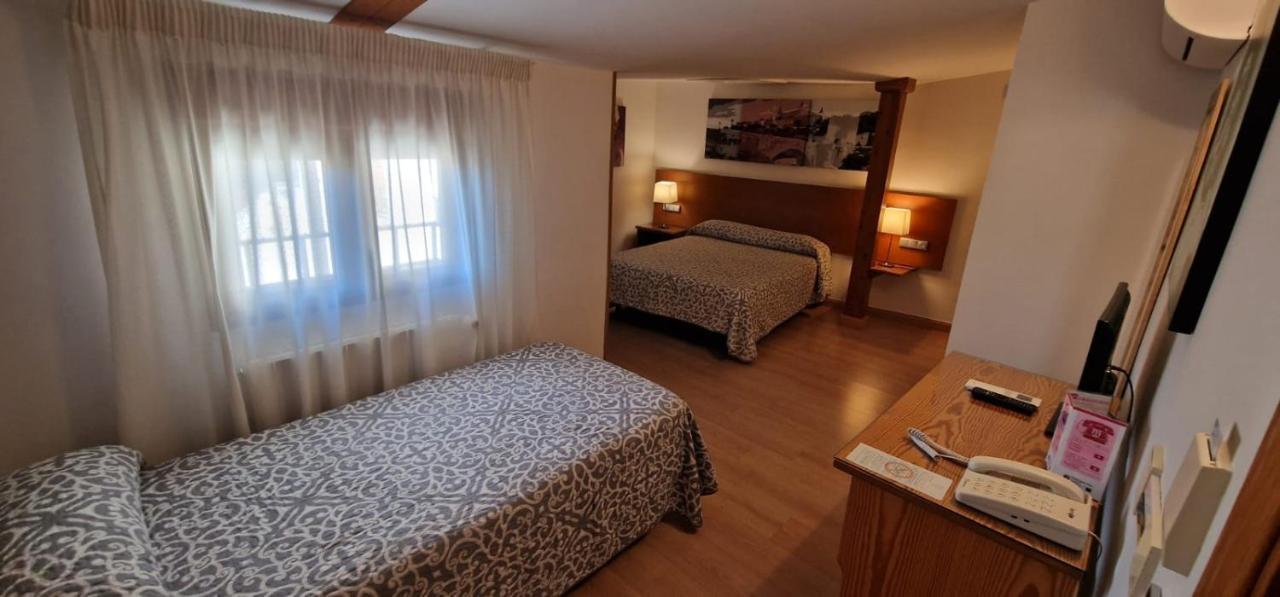 Hostal Santo Tome Toledo Luaran gambar
