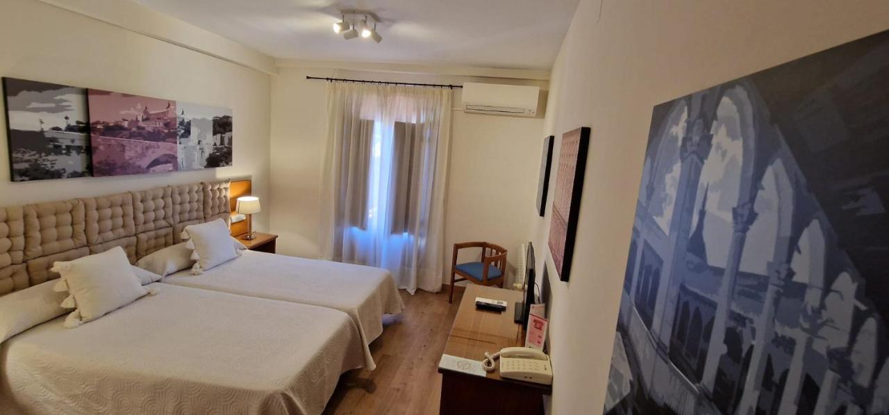 Hostal Santo Tome Toledo Luaran gambar